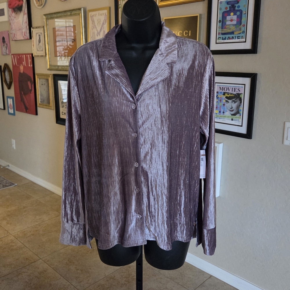 Danskin Vintage Mauve Crinkle Ribbed Button Up Blouse NWT